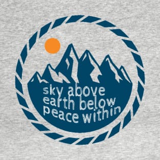 Cool mountain design for hikers and climbers T-Shirt